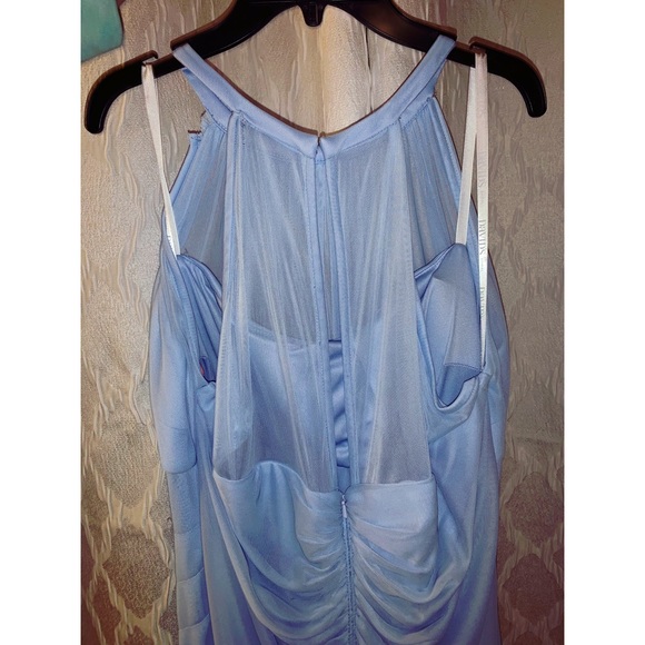 David’s Bridal Gown - Picture 4 of 4